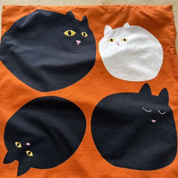 Ikea Mavinn Limited Edition Cushion Pillow Covers X2 Cat & Check Pattern Mod EUC - Picture 9 of 11